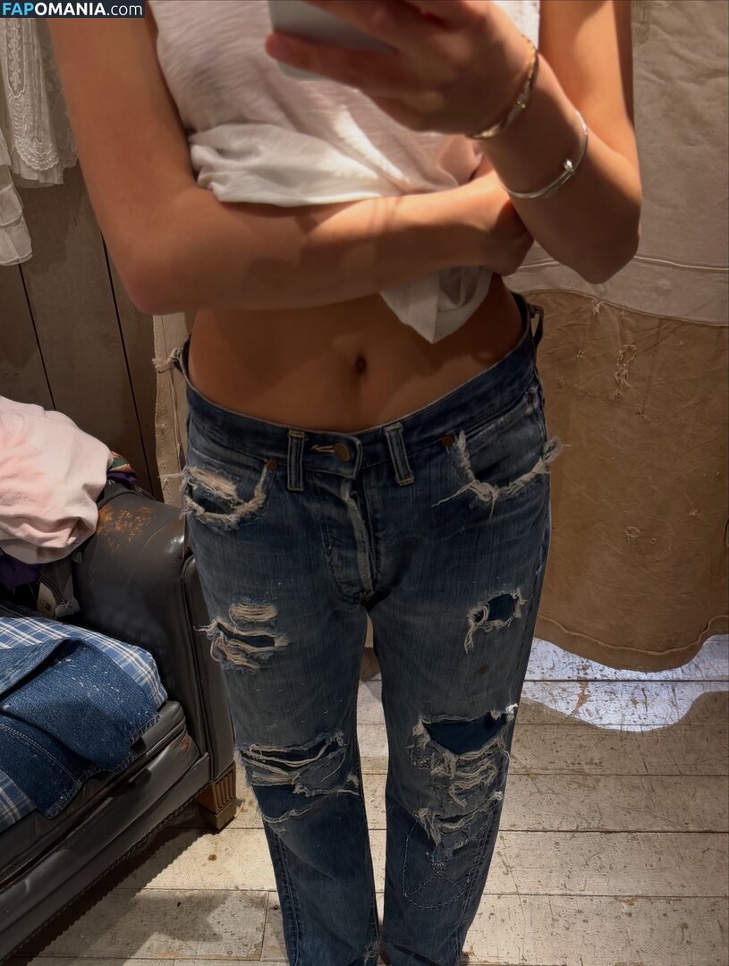 Lilychee Naken OnlyFans  Läckta Foto #1150
