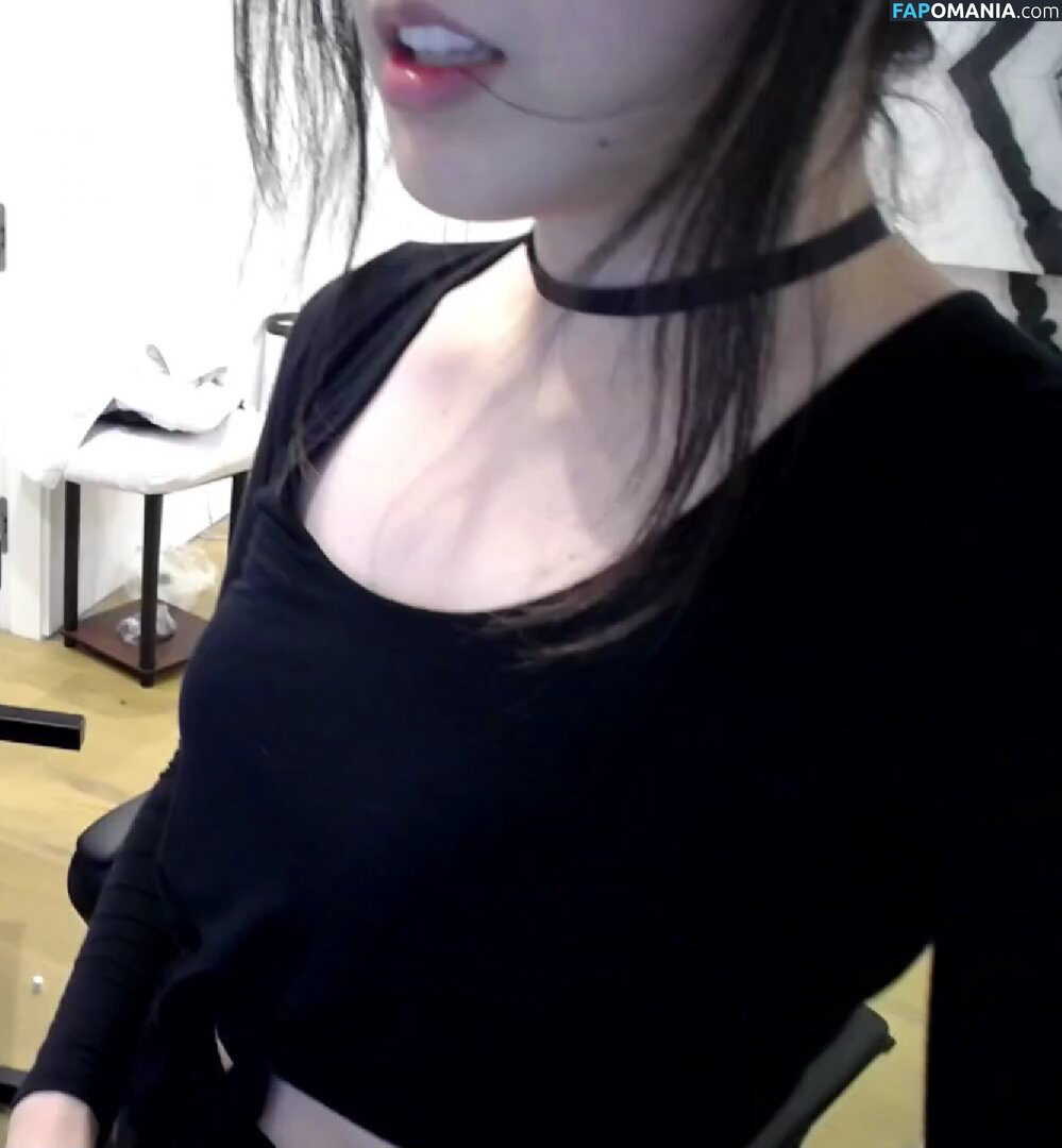 LilyPichu / onlysaber Naken OnlyFans  Läckta Foto #105