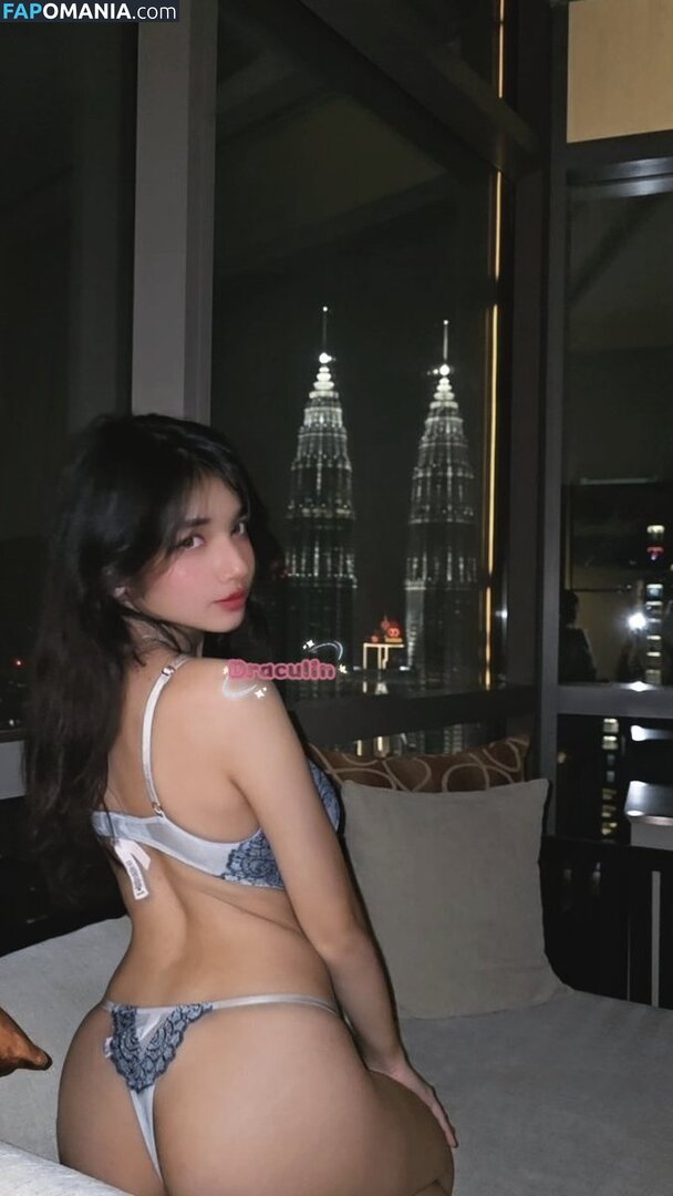 Lin Van Elsen Naken OnlyFans  Läckta Foto #3