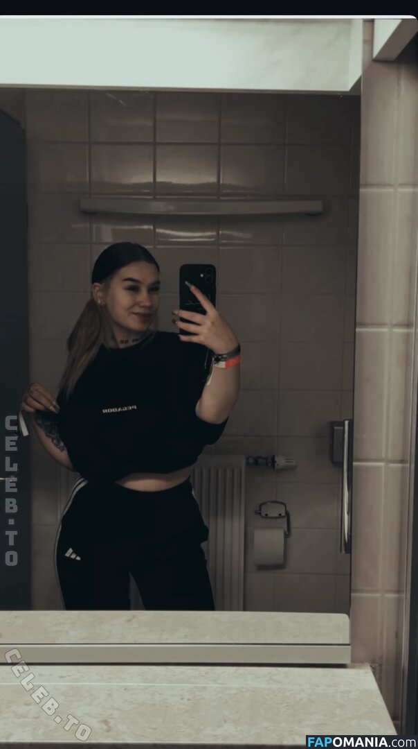 _linaa.wars_ Naken OnlyFans  Läckta Foto #1