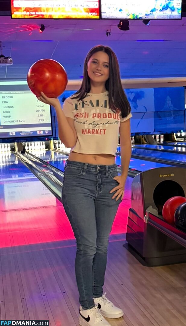 Lindsey Lamer / lindseylamerofficial Naken OnlyFans  Läckta Foto #1