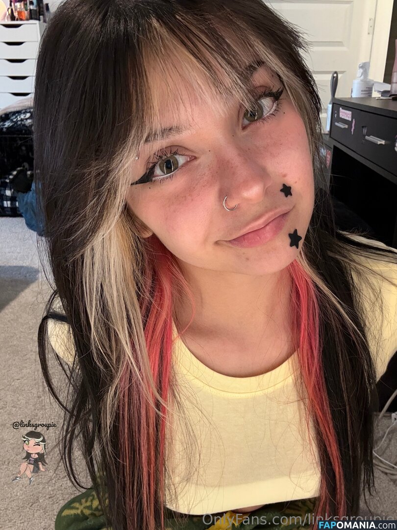 Linksgroupie / Mariah Crooke / https: Naken OnlyFans  Läckta Foto #655