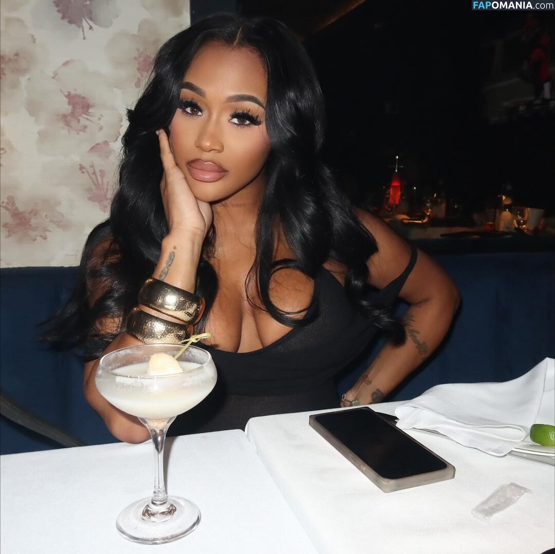 Lira Galore / Lira Mercer / lira_galore / liragalore Naken OnlyFans  Läckta Foto #1