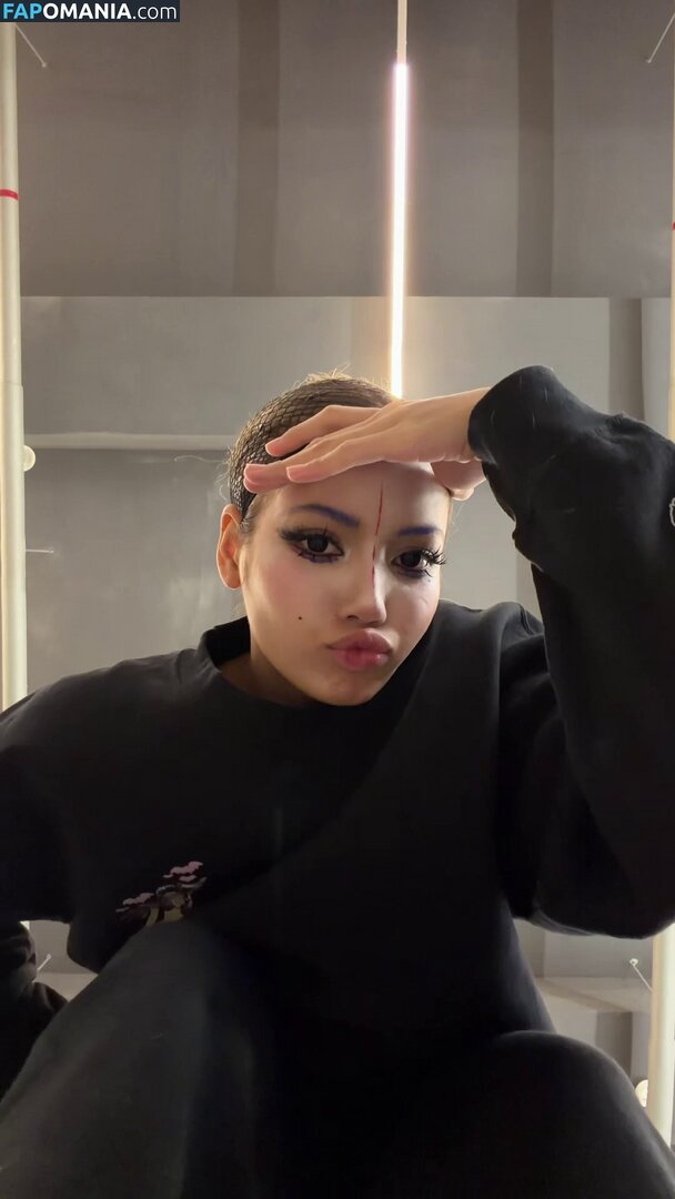 Lisa Blackpink Naken OnlyFans  Läckta Foto #278