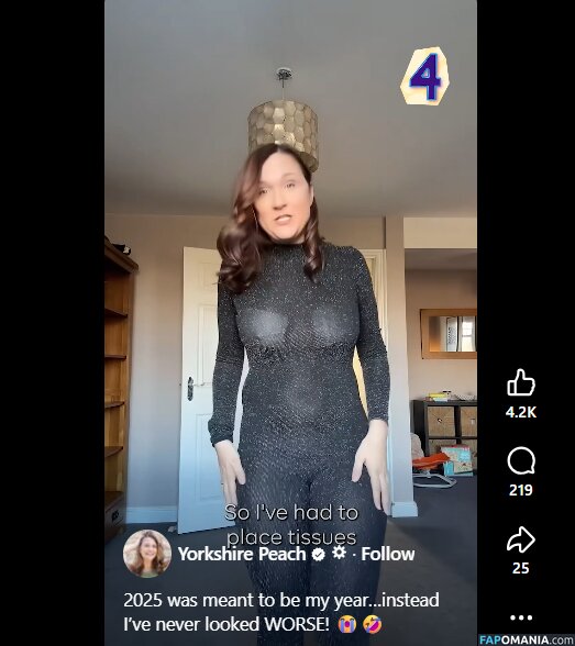 Lisa Dollan / yorkshire_peach Naken OnlyFans  Läckta Foto #1