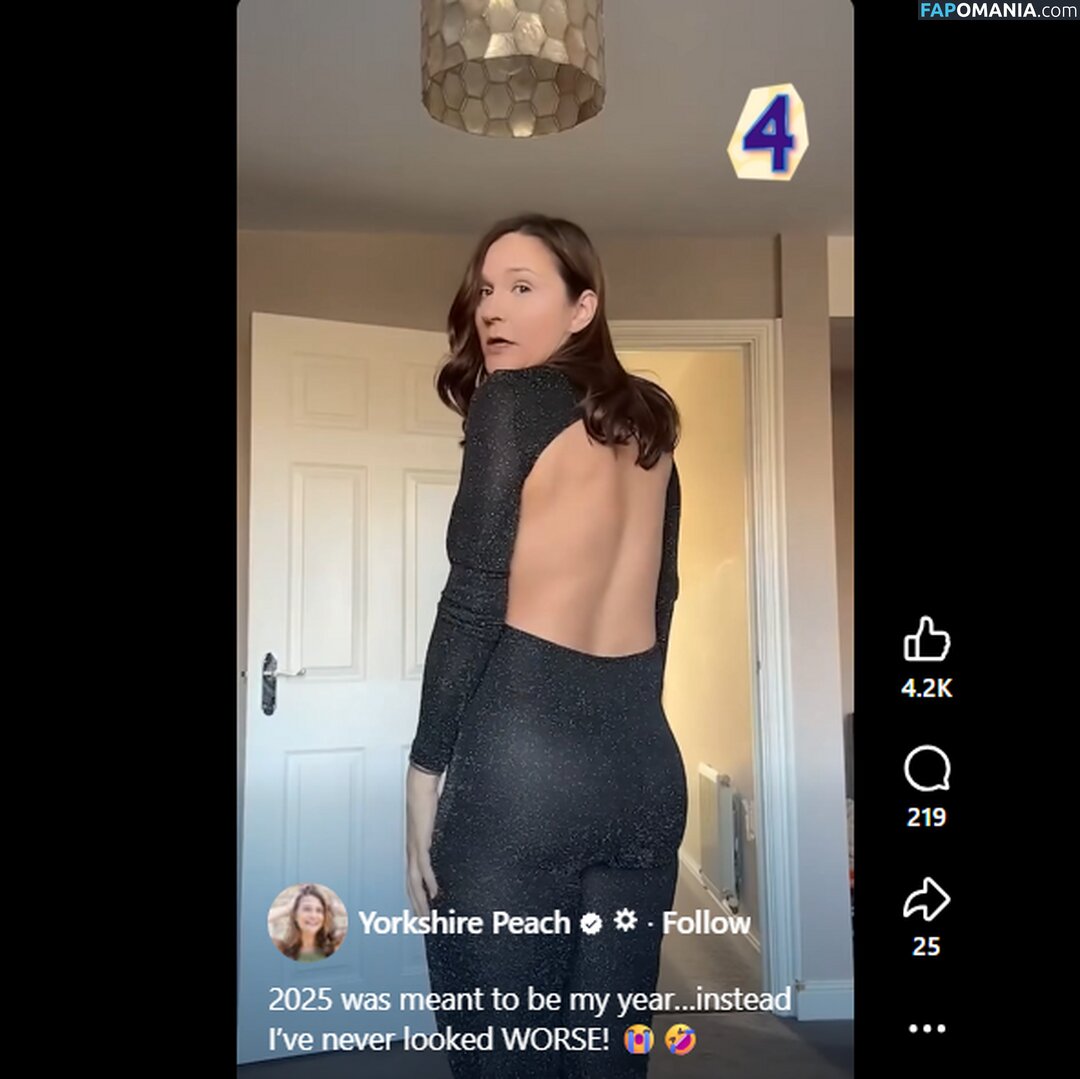 Lisa Dollan / yorkshire_peach Naken OnlyFans  Läckta Foto #4
