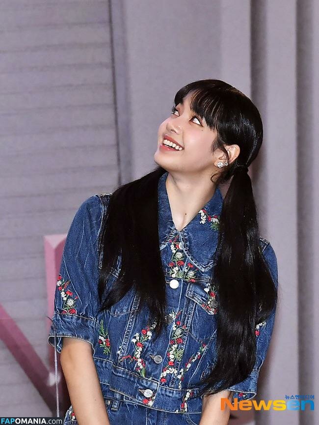 Blackpink / Lisa / lalalalisa_m / lisaamane Naken OnlyFans  Läckta Foto #92
