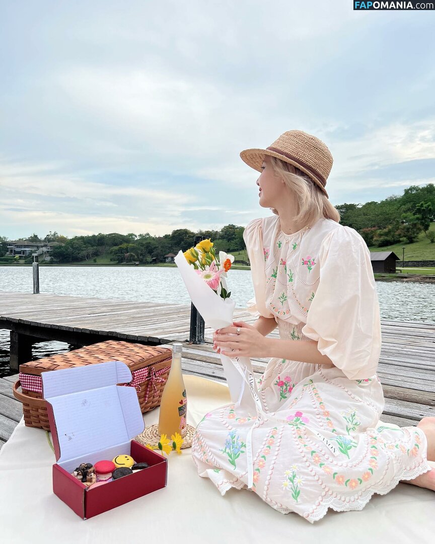 Blackpink / Lisa / lalalalisa_m / lisaamane Naken OnlyFans  Läckta Foto #223