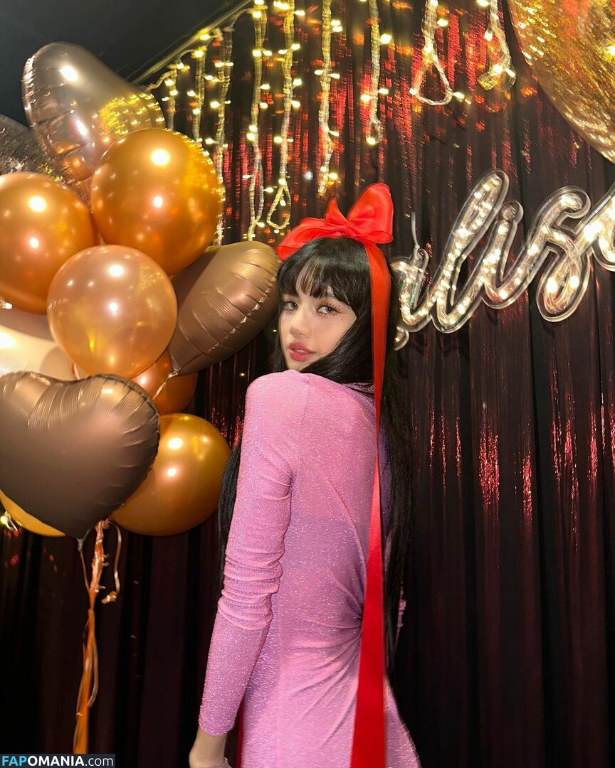 Blackpink / Lisa / lalalalisa_m / lisaamane Naken OnlyFans  Läckta Foto #378