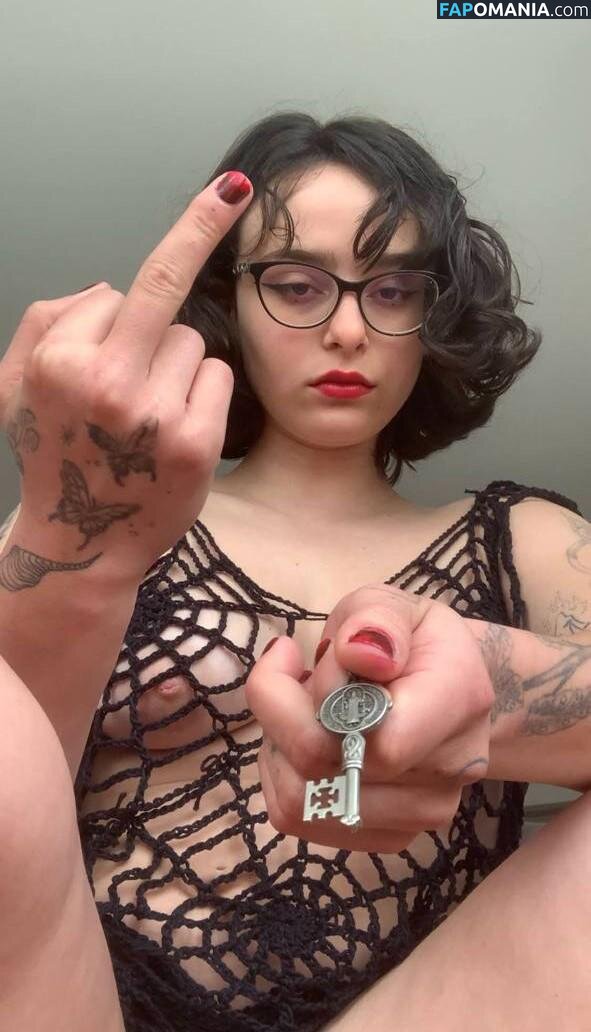 LeosMenu / LeosMenu... / leomonarchy / leomonarchy... / leomonarchyfree / lisabixio / wordstoheaven Naken OnlyFans  Läckta Foto #1