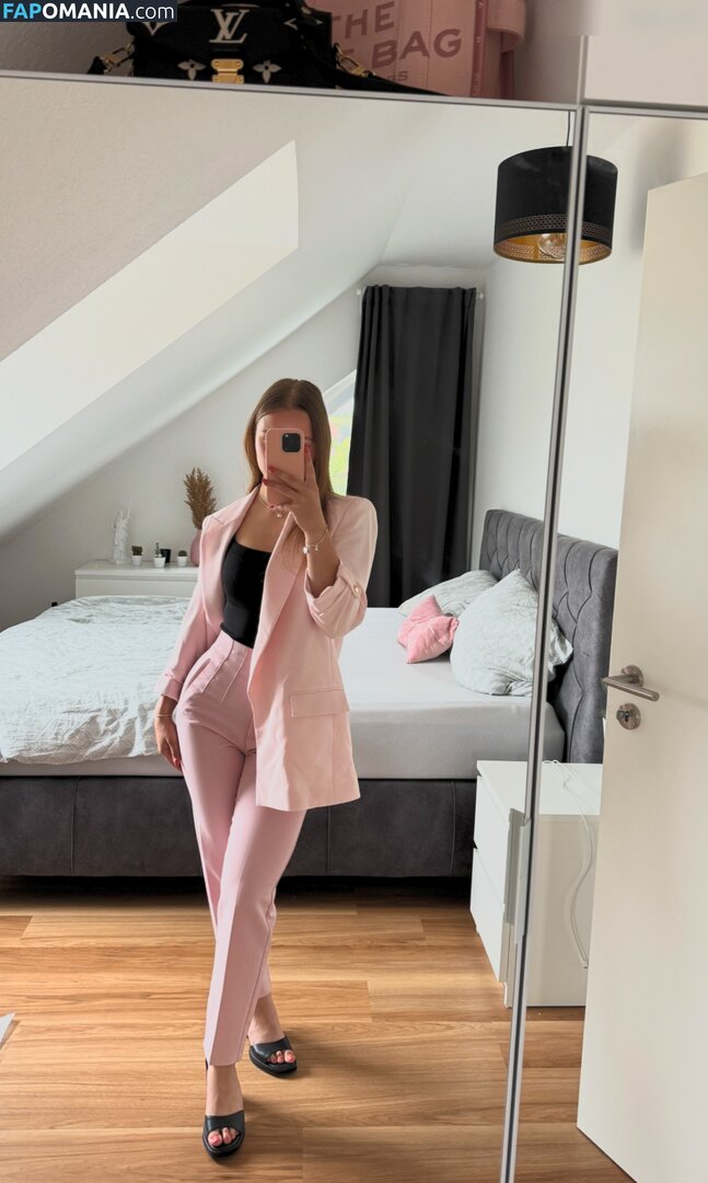 Lisamoto / lisaa.moto Naken OnlyFans  Läckta Foto #73