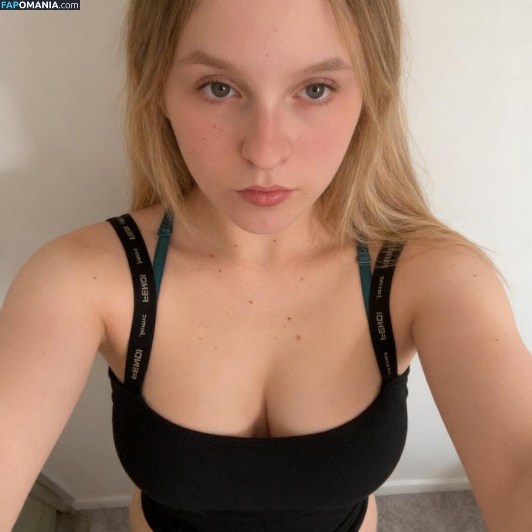 Lissom Naken OnlyFans  Läckta Foto #1