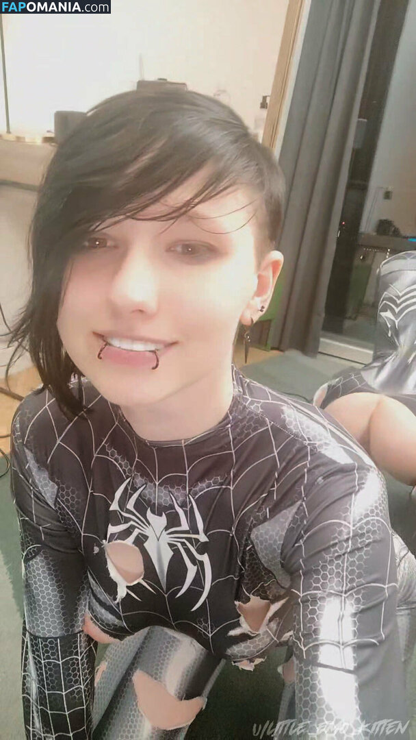 daddys_emo_girl / justemokitten / little_emo_kitten Naken OnlyFans  Läckta Foto #229