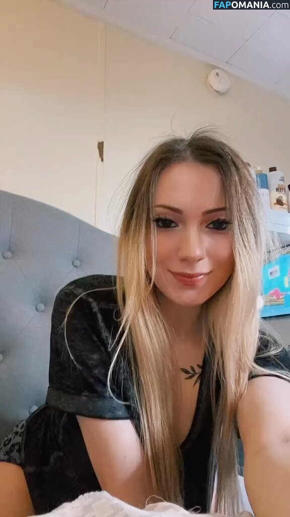 Little Momma / Littleemommaa21 / littlee.mommaa23 / littleemommaa23 Naken OnlyFans  Läckta Foto #8