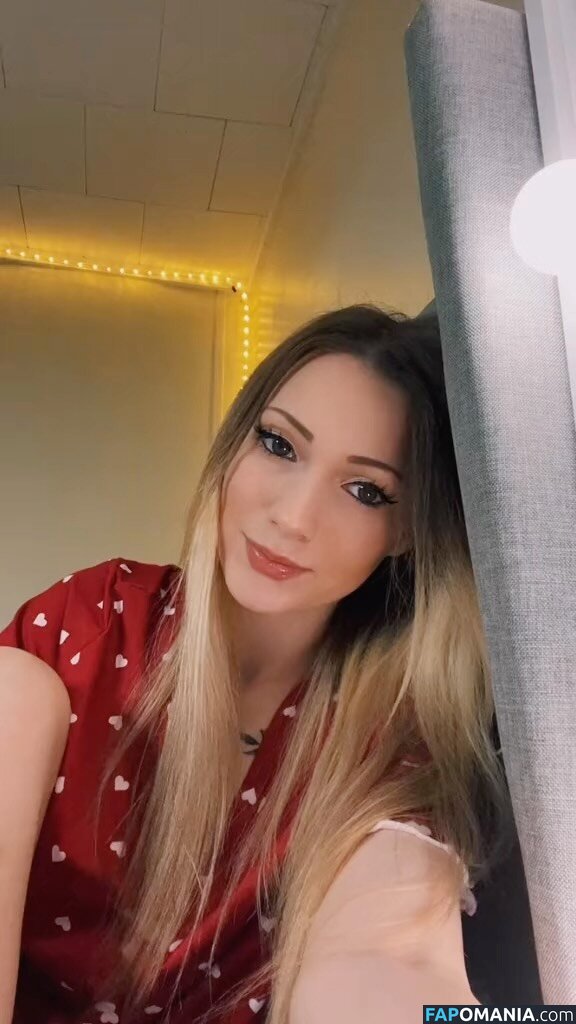 Little Momma / Littleemommaa21 / littlee.mommaa23 / littleemommaa23 Naken OnlyFans  Läckta Foto #16