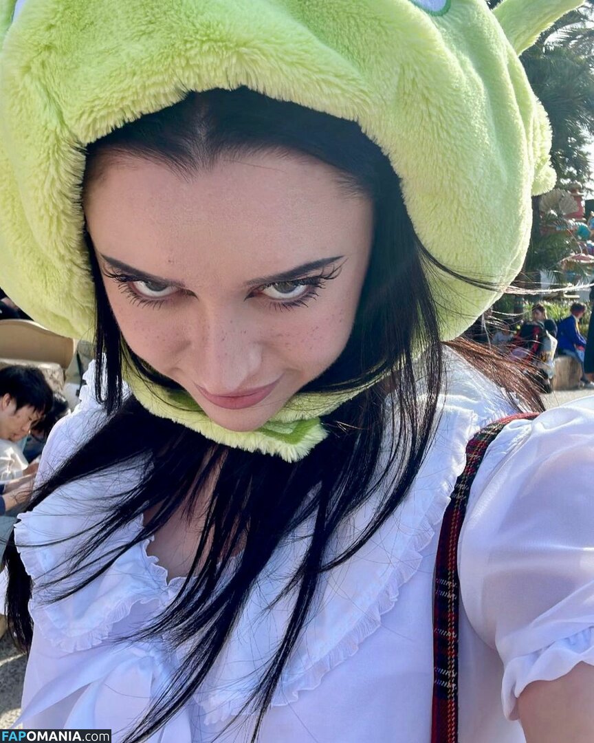 Liv Bevan / LivBev / livscopes Naken OnlyFans  Läckta Foto #1