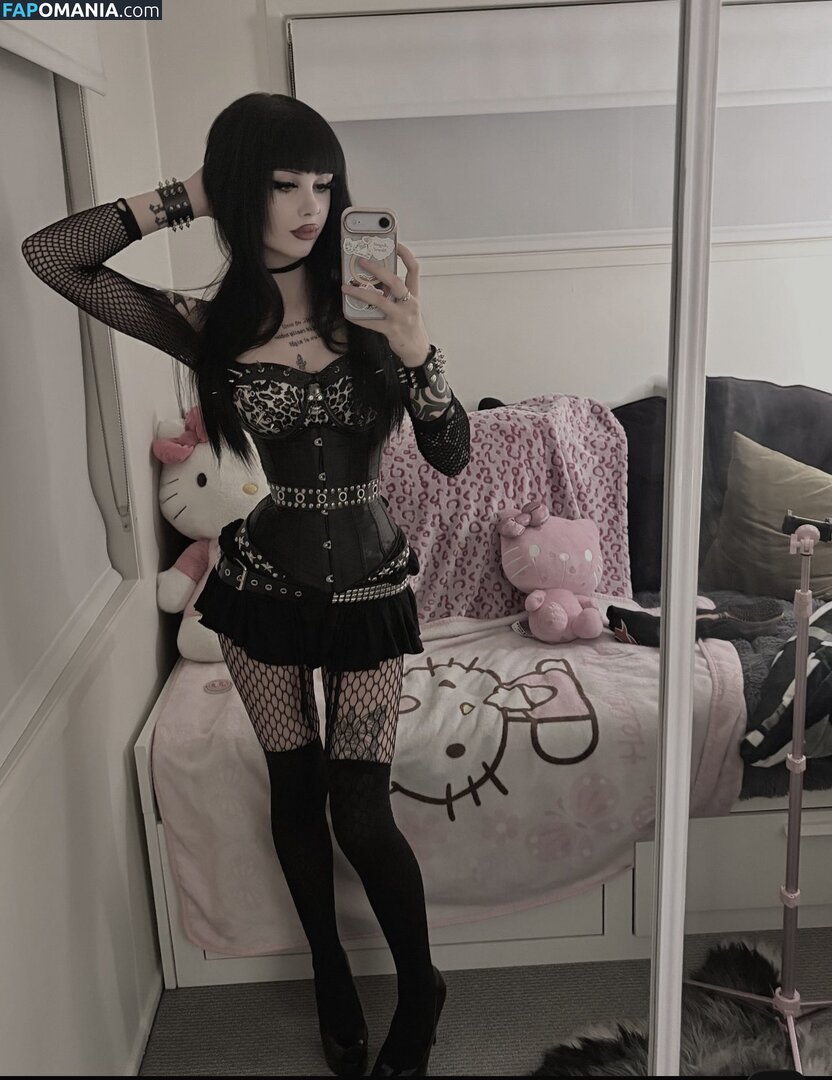 livindeadyaz Naken OnlyFans  Läckta Foto #8