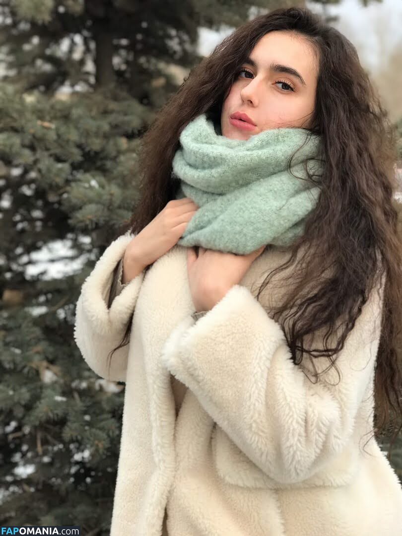 Lizzi69 / lizablack69 / maltseva693 / u127767299 Naken OnlyFans  Läckta Foto #10