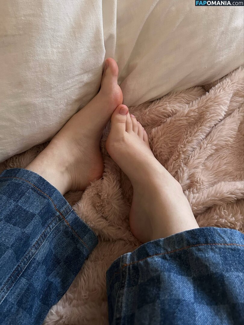Ljinzer  / Ljinzer / linzarrd / Linzefeet / linzzzer / linziier / joleenlunzer Naken OnlyFans  Läckta Foto #2