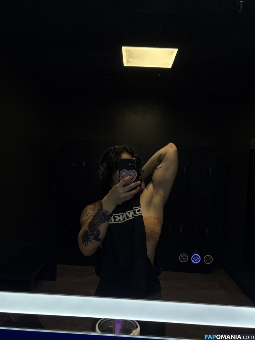 lockerroomangel / reel Naken OnlyFans  Läckta Foto #1
