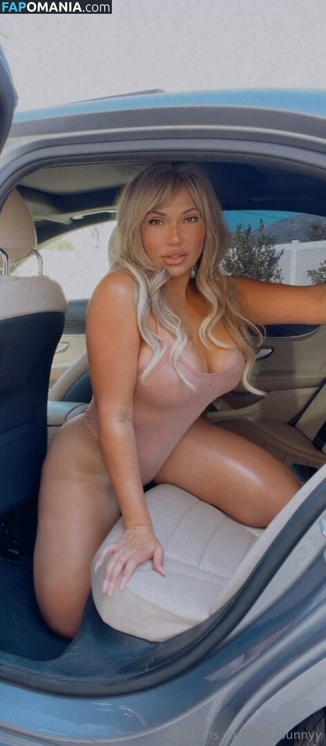 Lopera Lopez / lolo__bunnyy / lolobuns Naken OnlyFans  Läckta Foto #1