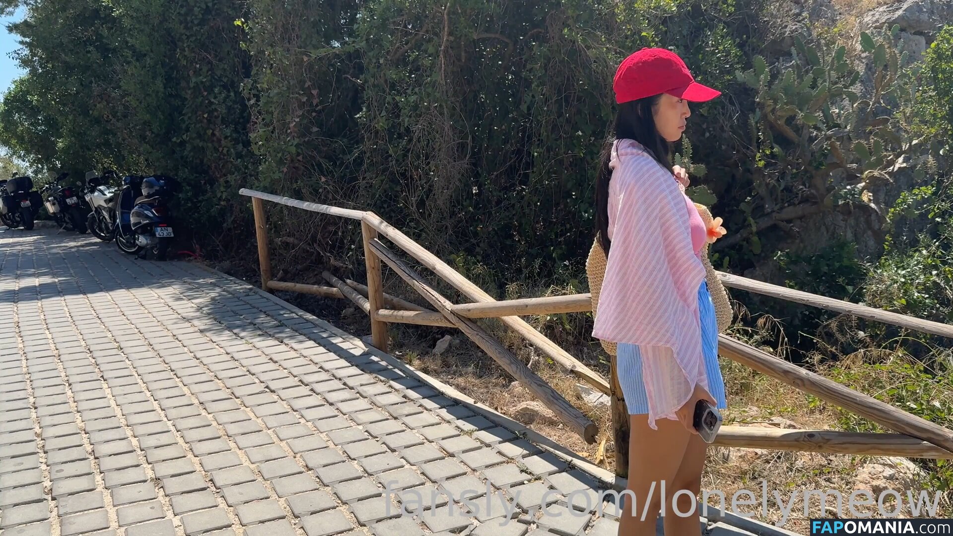 LonelyMeow / meow_lonely / miamia_oo Naken OnlyFans  Läckta Foto #14