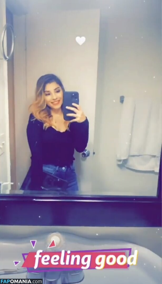 Yesenia Angulo / Yesenia Angulo Castillo / Yesenia Castillo / loovee_seeniaa / onlyfans.com / senia_lovee Naken OnlyFans  Läckta Foto #2