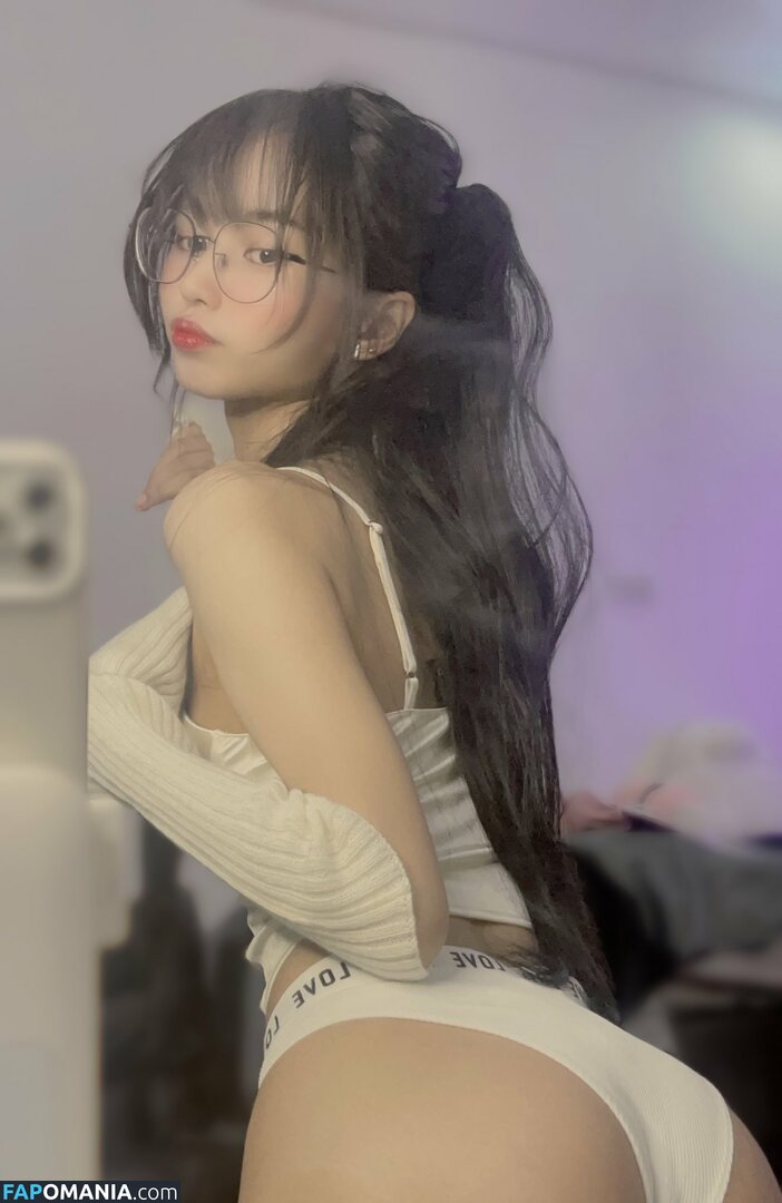 Lilith / Lou Aenlle / llthidk Naken OnlyFans  Läckta Foto #15