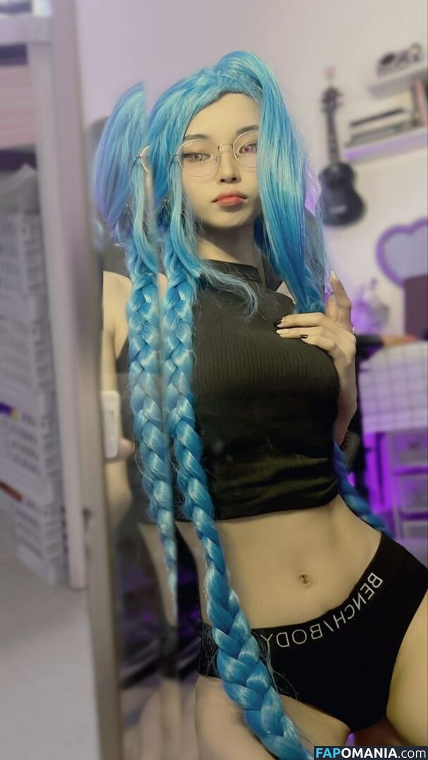 Lilith / Lou Aenlle / llthidk Naken OnlyFans  Läckta Foto #29