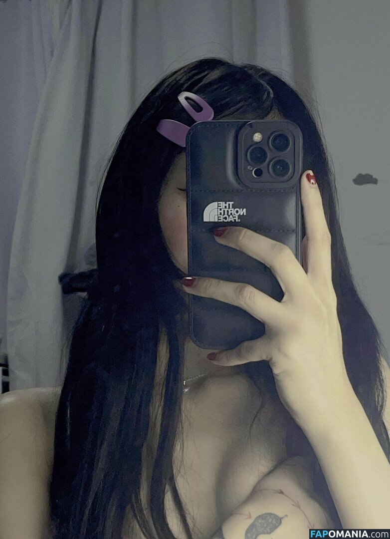 Lilith / Lou Aenlle / llthidk Naken OnlyFans  Läckta Foto #97