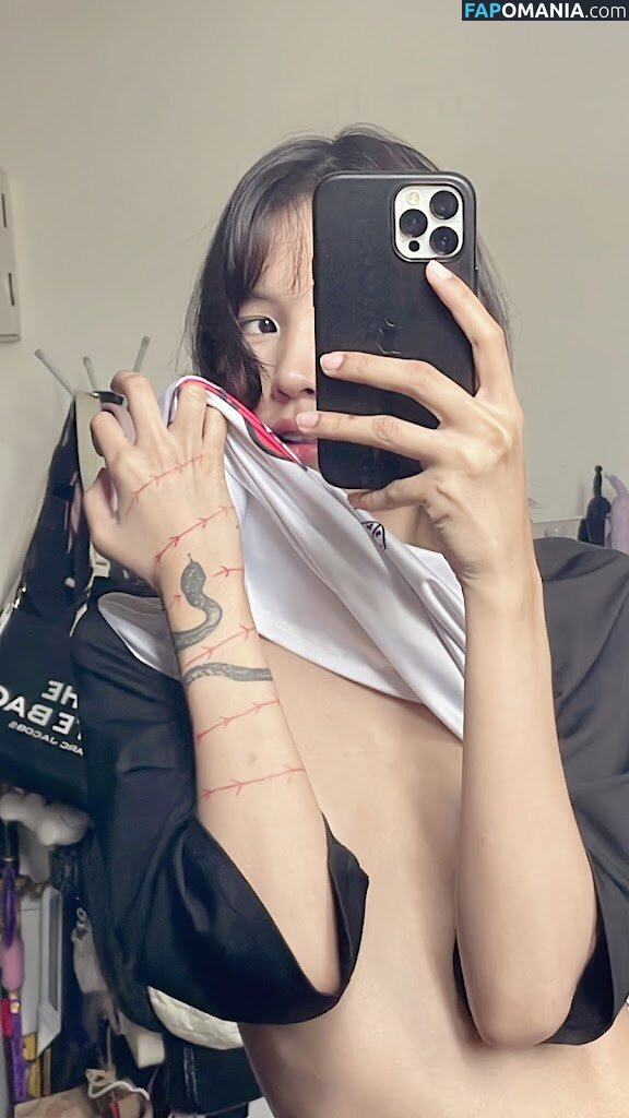 Lilith / Lou Aenlle / llthidk Naken OnlyFans  Läckta Foto #98