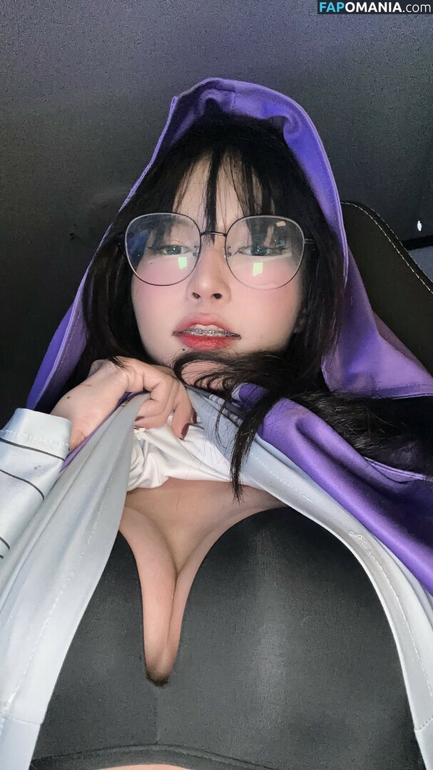 Lilith / Lou Aenlle / llthidk Naken OnlyFans  Läckta Foto #139