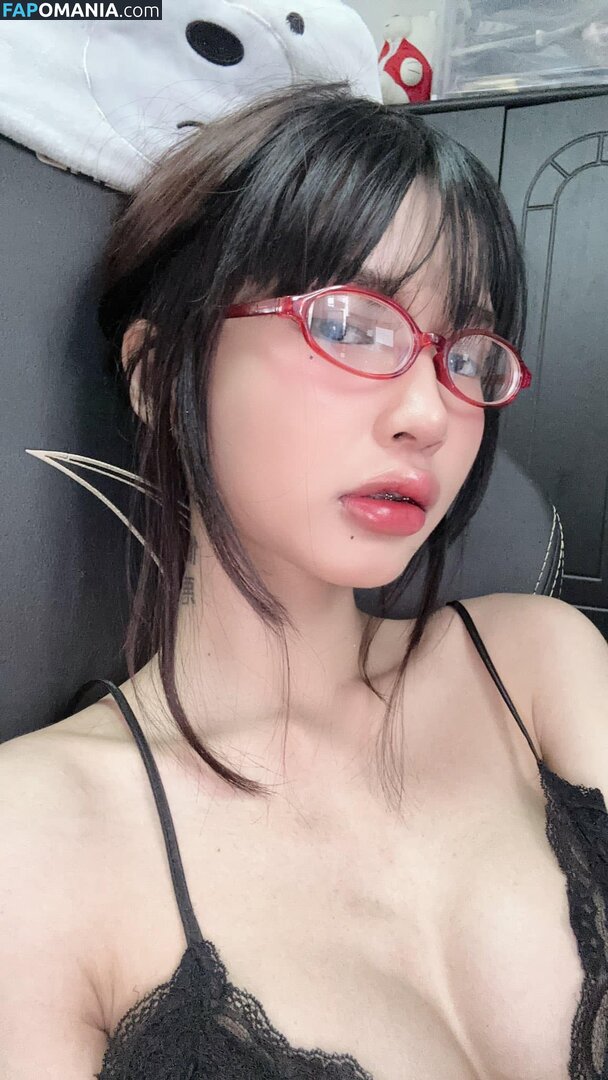 Lilith / Lou Aenlle / llthidk Naken OnlyFans  Läckta Foto #204