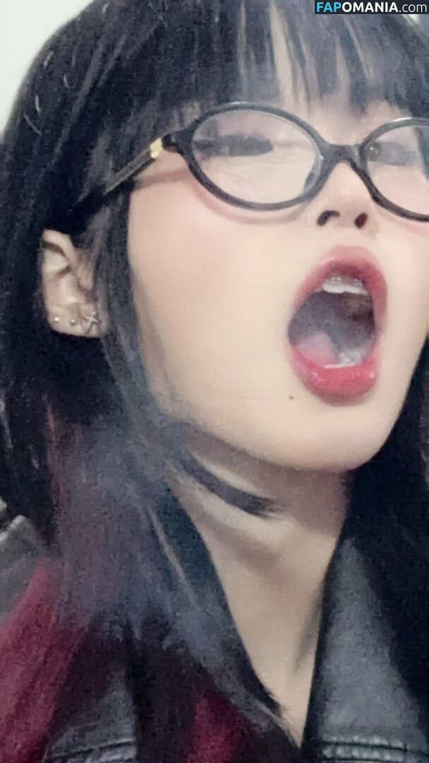 Lilith / Lou Aenlle / llthidk Naken OnlyFans  Läckta Foto #211