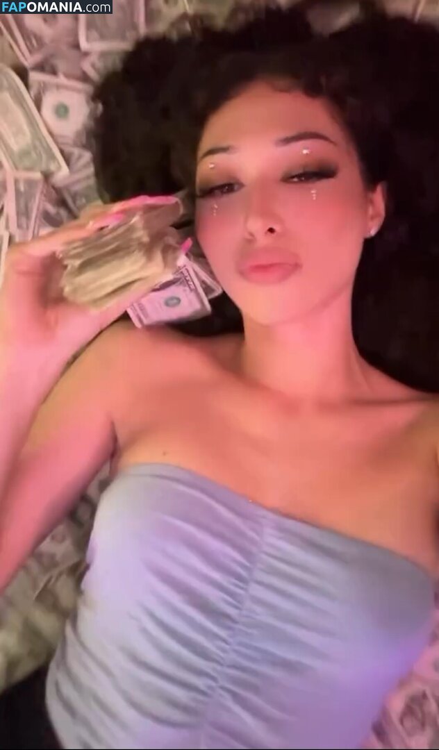 LoyaltyraeLynn / https: Naken OnlyFans  Läckta Foto #2