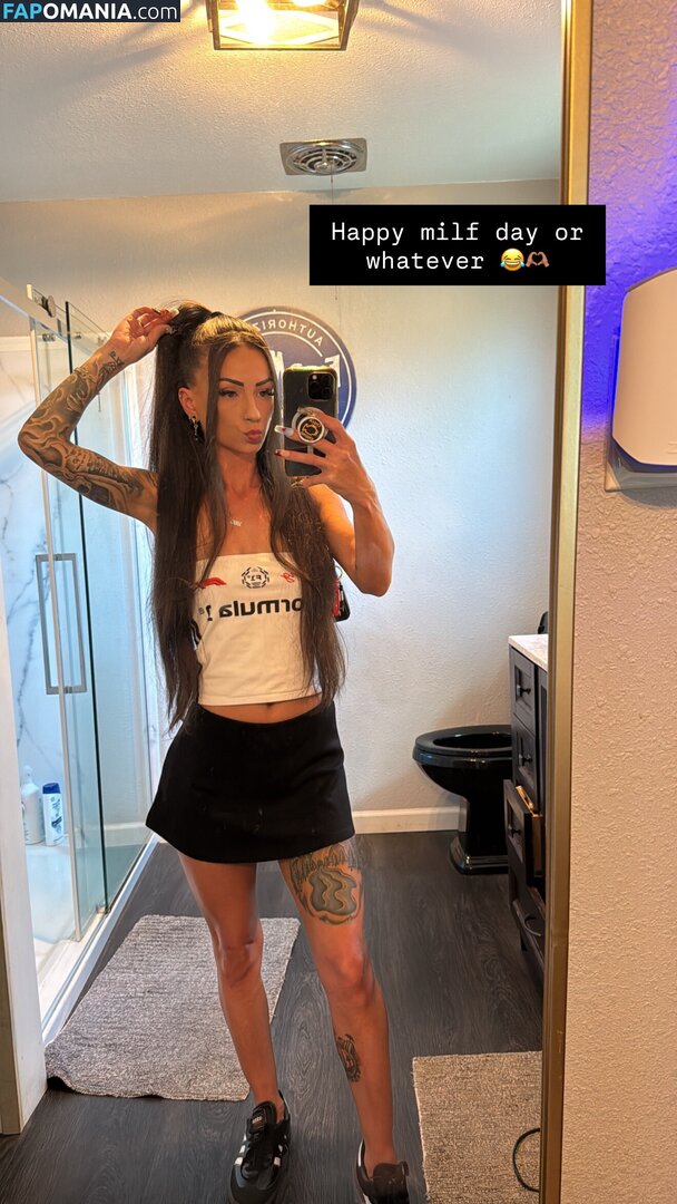 LS1Hannah Naken OnlyFans  Läckta Foto #1