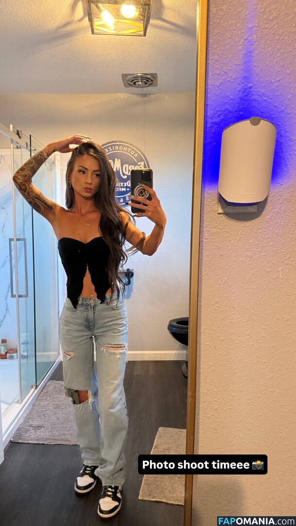 Hannah Martinez / Hannah13 / LS1Hannah Naken OnlyFans  Läckta Foto #4