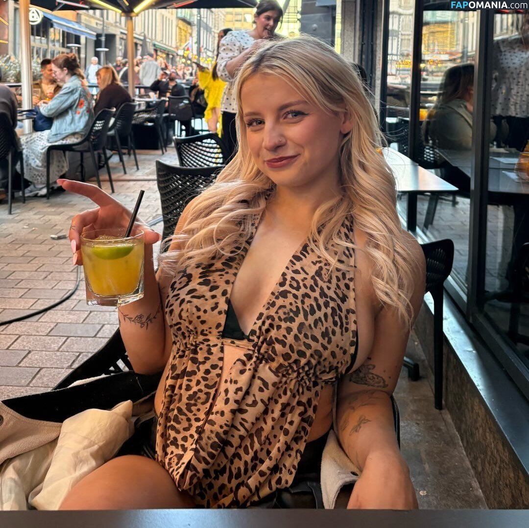 luceoliviaxo / lucyxoliviaa Naken OnlyFans  Läckta Foto #5