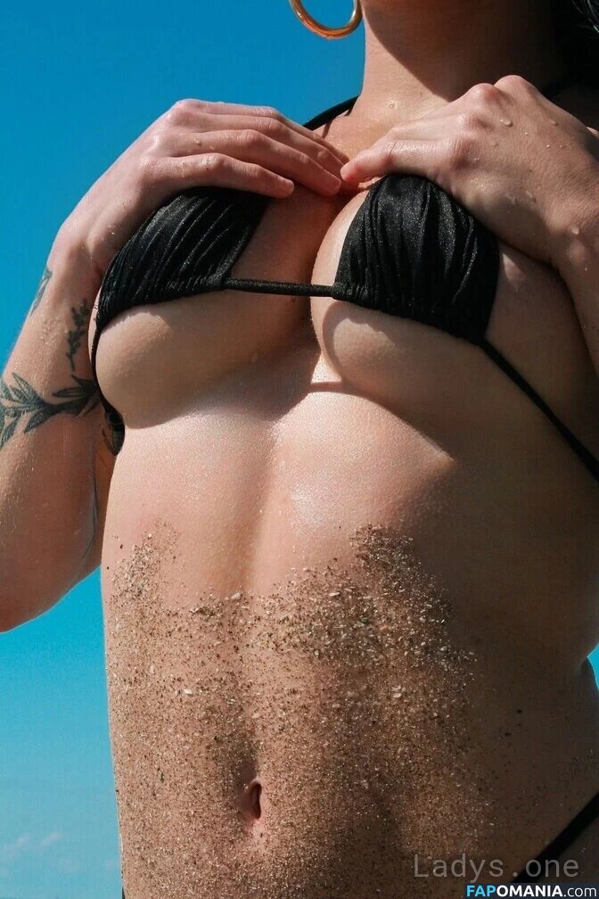 Luciarossi Naken OnlyFans  Läckta Foto #15