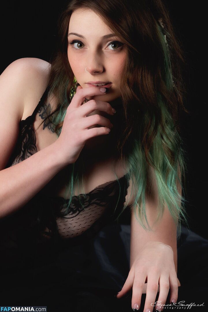 Luckicharmed / lucki.charmed Naken OnlyFans  Läckta Foto #10