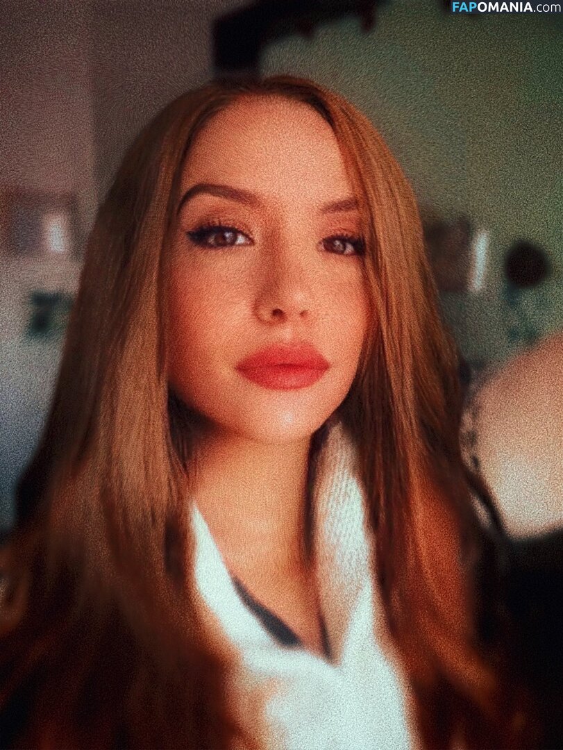 Lucy Afrodite / Lucy Hermafrodite / lucy_afrodite / lucyprz__ Naken OnlyFans  Läckta Foto #2