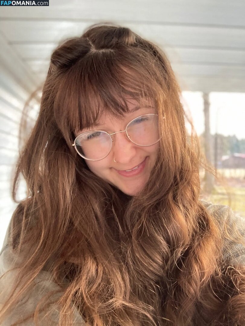 Lucy Graham Naken OnlyFans  Läckta Foto #1