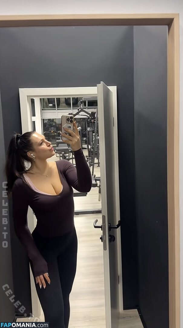 Lucy Lacht / lucy.lacht / lucy_lacht / lucylacht Naken OnlyFans  Läckta Foto #161