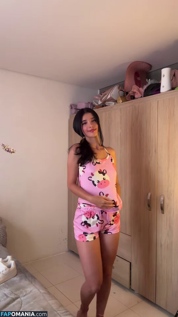 Luisa Valencia / lu_valenciaz Naken OnlyFans  Läckta Foto #8