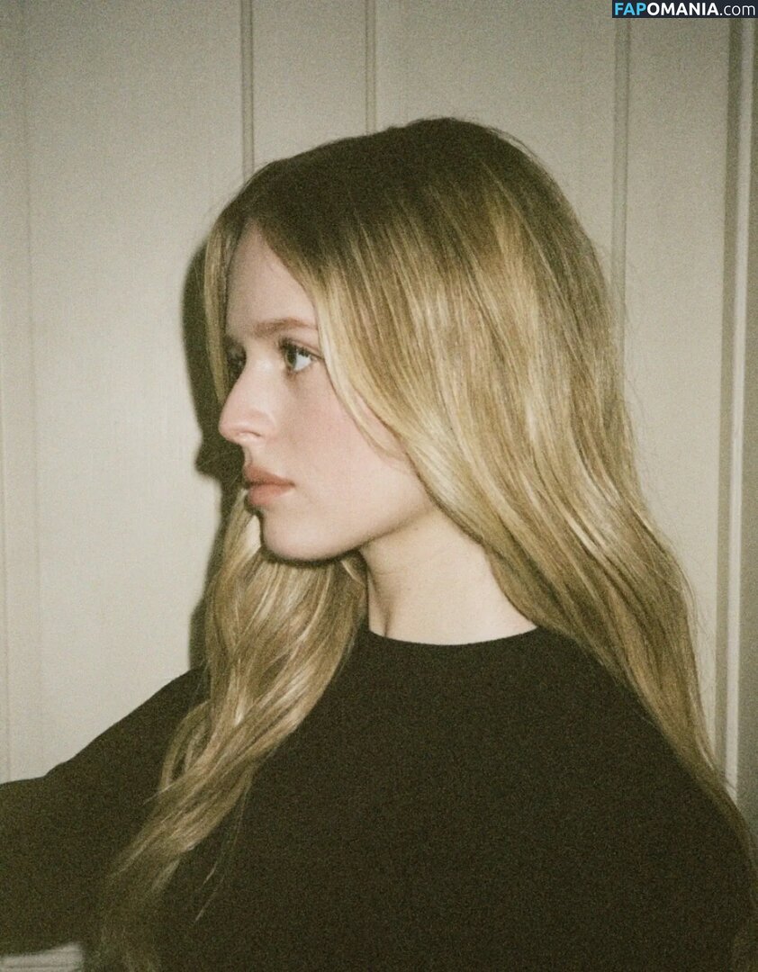 Lulu Wilson / luluswilson Naken OnlyFans  Läckta Foto #3