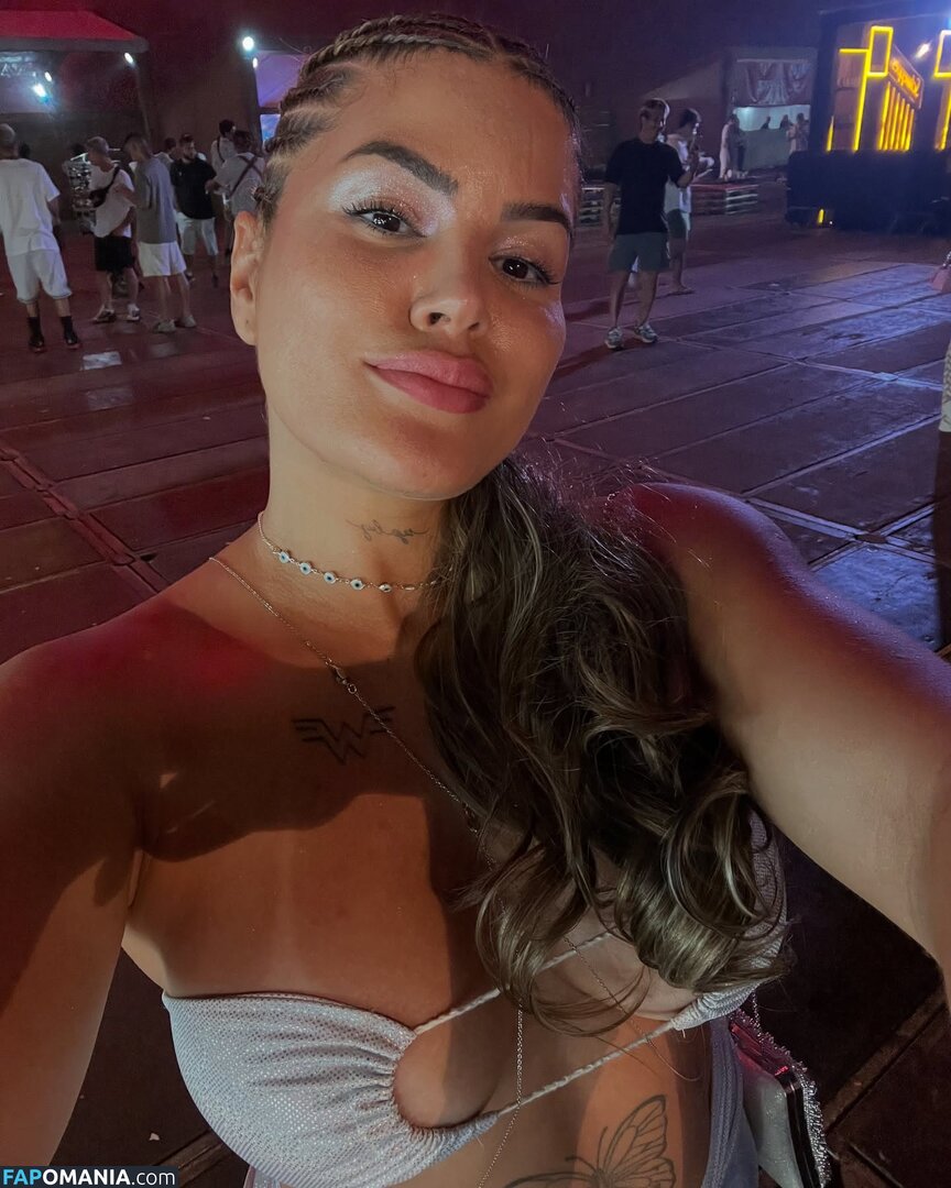 Luma Letícia / luma.focadanafarda Naken OnlyFans  Läckta Foto #17
