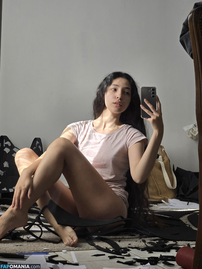 Luna Myosotis / LunaMyosotis Naken OnlyFans  Läckta Foto #1