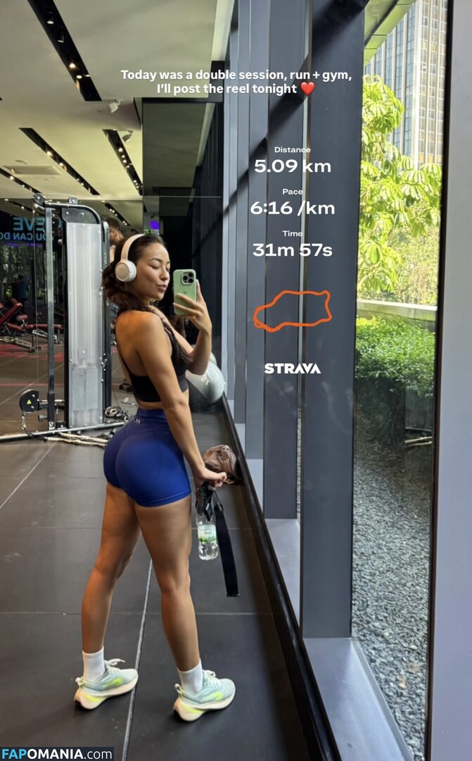 Lycia Calvet / lycia_calvet Naken OnlyFans  Läckta Foto #3