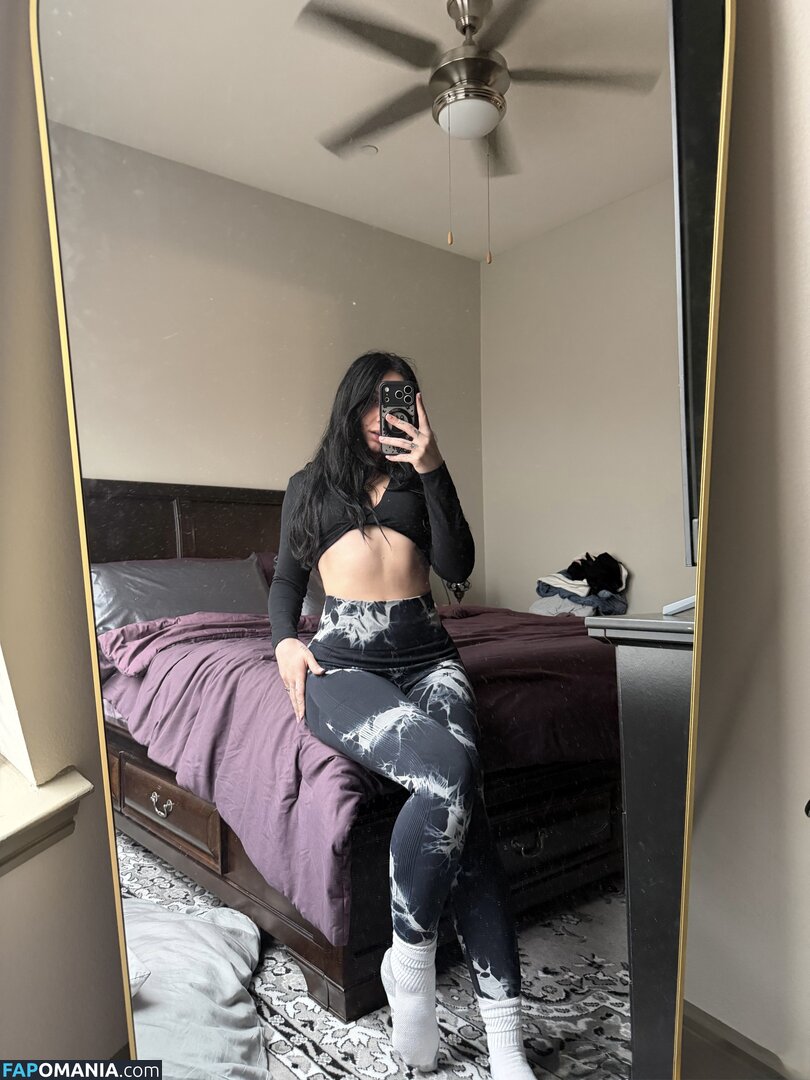 Lyndi / Lyndi__ / lindsayelizzabeth / lyndihassell Naken OnlyFans  Läckta Foto #3