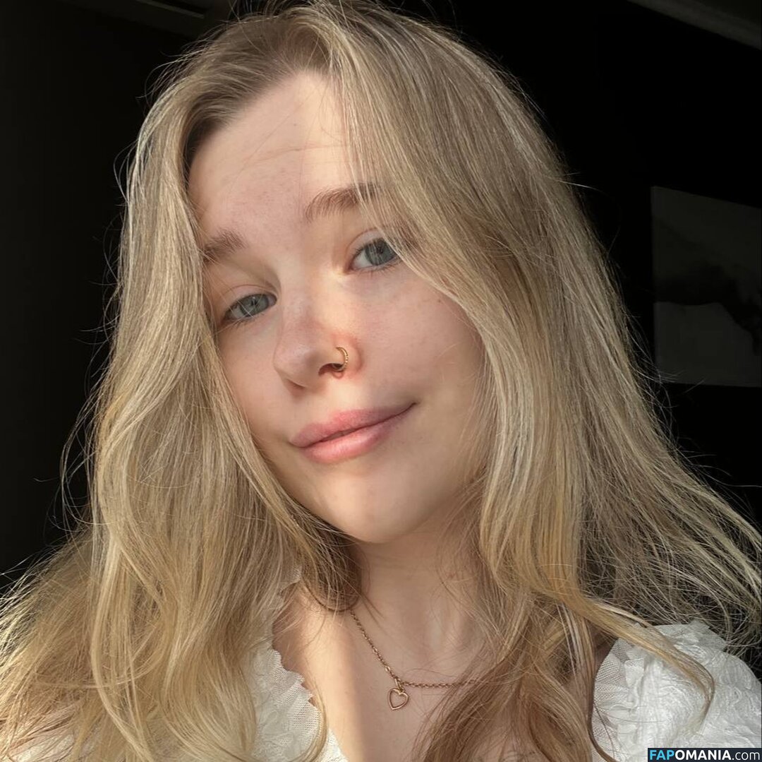 Lynntiny Naken OnlyFans  Läckta Foto #4